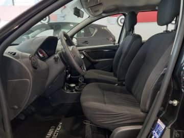 DACIA - Duster 1.6 110 CV 4x4 Ambiance (11 di 22)