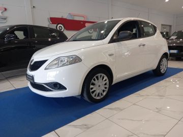 LANCIA - Ypsilon 1.2 69 CV 5p. Silver