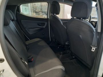 LANCIA - Ypsilon 1.2 69 CV 5p. Silver (15 di 23)