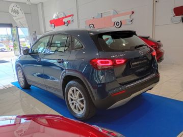 MERCEDES - GLA 200 d Automatic Executive (2 di 19)