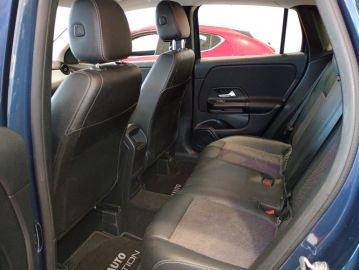 MERCEDES - GLA 200 d Automatic Executive (13 di 19)