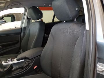 BMW - 316d Touring Sport (14 di 30)