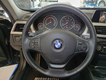 BMW - 316d Touring Sport (16 di 30)