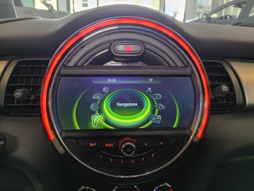MINI - Mini Cooper S 5 porte (14 di 29)