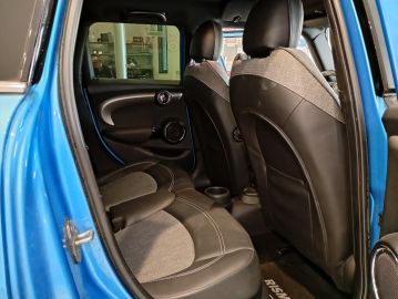MINI - Mini Cooper S 5 porte (24 di 29)