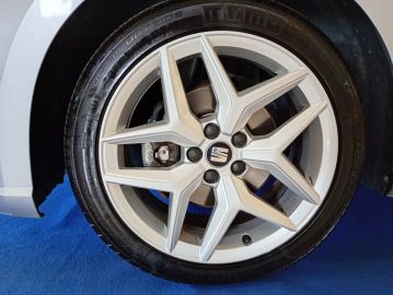 SEAT - Ibiza 1.5 TSI EVO ACT 5p. FR (3 di 30)