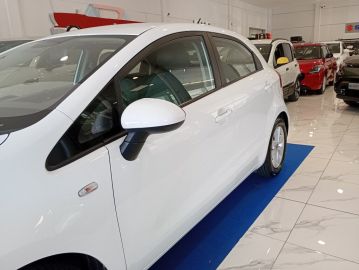 KIA - Rio 1.2 CVVT 5p. Cool (10 di 25)