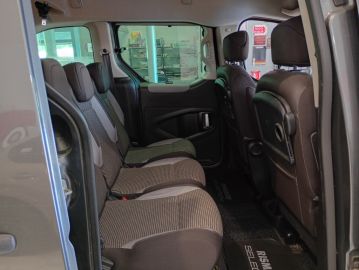 PEUGEOT - Partner Tepee 1.6 HDi 115 CV Outdoor (21 di 30)