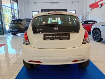 LANCIA - Ypsilon 1.2 69 CV 5 porte Gold (5 di 27)