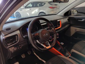 KIA - Stonic 1.0 T-GDi 120 CV Energy (11 di 29)