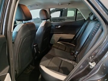 KIA - Stonic 1.0 T-GDi 120 CV Energy (24 di 29)