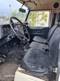 LAND ROVER - 90 TD Hard-top (2 di 5)