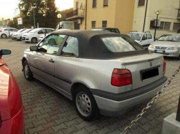 VOLKSWAGEN - Golf Cabriolet 1.6 cat Sport (2 di 4)