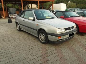 VOLKSWAGEN - Golf Cabriolet 1.6 cat Sport