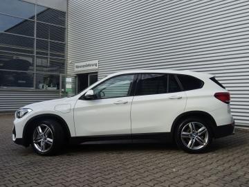 BMW - X1 xDrive 30e (2 di 9)