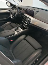 BMW - 520d xDrive Touring Business aut. (5 di 10)