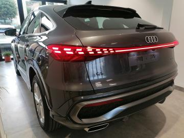 AUDI - Q5 2.0 TFSI quattro S tr. Business Sport (3 di 10)