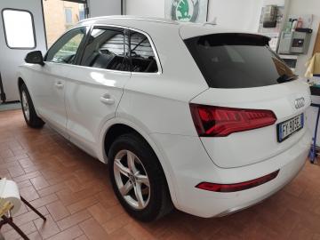 AUDI - Q5 2.0 TDI 190 CV cl.d. quattro S tronic SPORT (3 di 10)