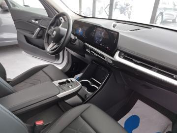 BMW - sDrive 18i xLine (5 di 10)