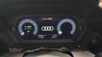 AUDI - A3 SPB 40 TFSI S tronic Design (3 di 8)
