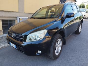 TOYOTA - RAV4 2.2 D-4D 136 CV Sol