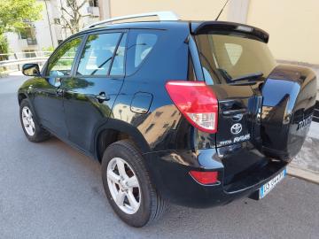 TOYOTA - RAV4 2.2 D-4D 136 CV Sol (4 di 7)