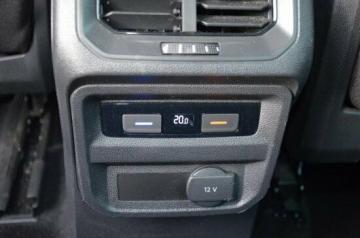 VOLKSWAGEN - Tiguan 2.0 TDI Style BMT (7 di 10)