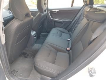 VOLVO - V60 D2 1.6 Momentum (4 di 9)