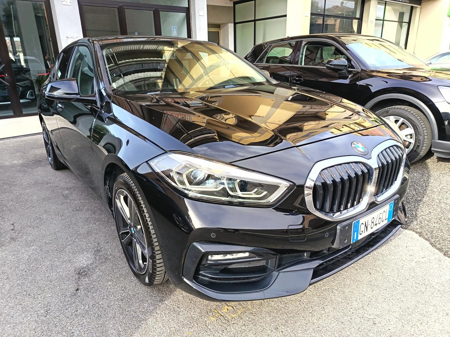 BMW - 118i 5p. Sport
