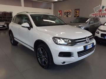 VOLKSWAGEN - Touareg 3.0 TDI 245 CV tip. BlueM.Techn. (3 di 21)