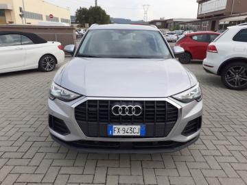 AUDI - Q3 35 TDI quattro Business (2 di 23)