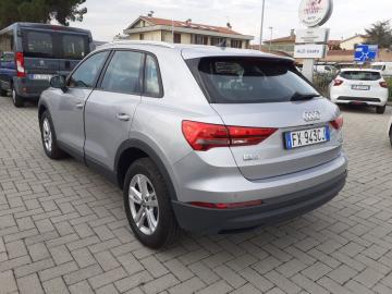 AUDI - Q3 35 TDI quattro Business (6 di 23)