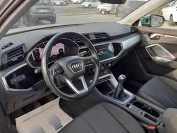 AUDI - Q3 35 TDI quattro Business (9 di 23)