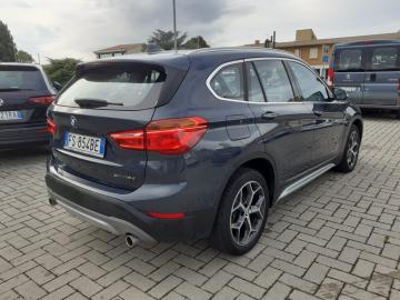 BMW - X1 xDrive18d xLine (4 di 26)