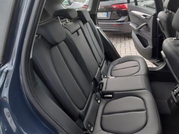 BMW - X1 xDrive18d xLine (20 di 26)