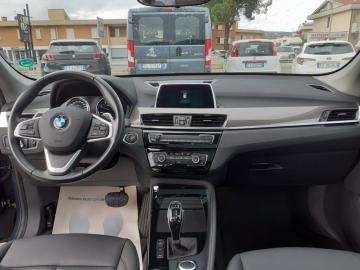 BMW - X1 xDrive18d xLine (22 di 26)