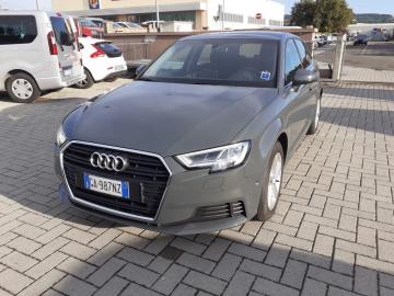 AUDI - A3 SPB 30 g-tron S tronic Business