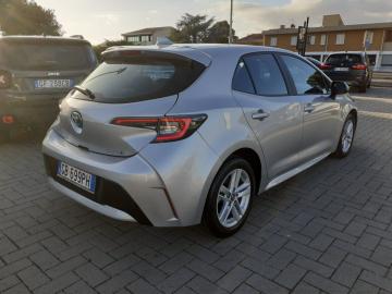 TOYOTA - Corolla 1.8 Hybrid Business (3 di 24)