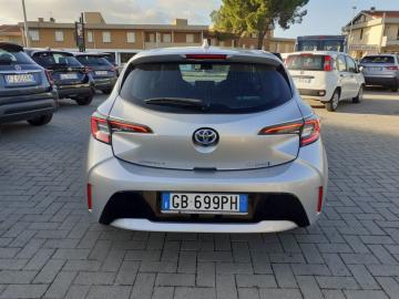 TOYOTA - Corolla 1.8 Hybrid Business (4 di 24)