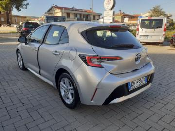 TOYOTA - Corolla 1.8 Hybrid Business (5 di 24)