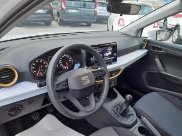 SEAT - Arona 1.0 TGI Reference (8 di 20)