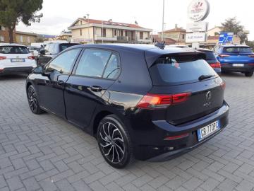 VOLKSWAGEN - Golf 2.0 TDI 150 CV DSG SCR Life (6 di 21)