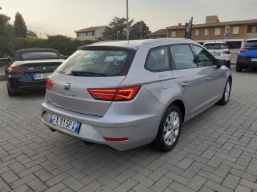 SEAT - Leon 1.6 TDI 115 CV ST Business (5 di 24)