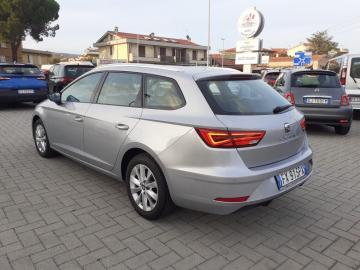 SEAT - Leon 1.6 TDI 115 CV ST Business (9 di 24)