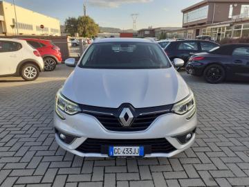 RENAULT - Mégane Sporter Blue dCi 95 CV Business (2 di 17)