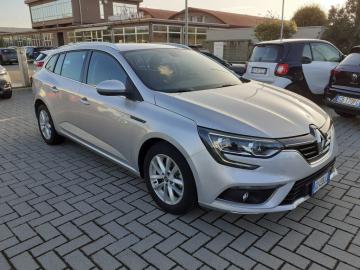 RENAULT - Mégane Sporter Blue dCi 95 CV Business (3 di 17)