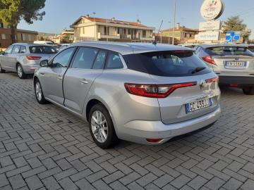 RENAULT - Mégane Sporter Blue dCi 95 CV Business (6 di 17)