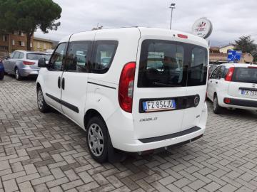 FIAT - Doblò 1.4 Natural Power PC Combi M1 Lounge (6 di 16)