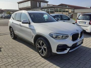 BMW - X3 xDrive20d Business Advantage (3 di 23)