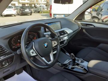 BMW - X3 xDrive20d Business Advantage (10 di 23)